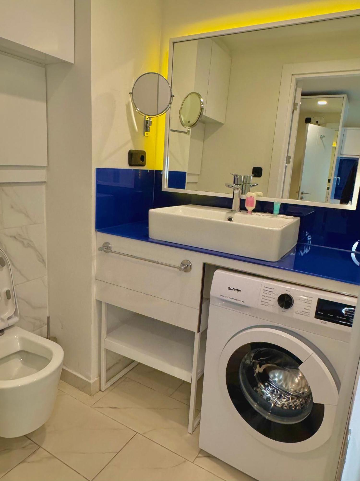 באטומי Vip Aparthotel Orbi City Sea View מראה חיצוני תמונה